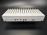 XVI-M MIDI Controller, 16 Faders, 16 programmable buttons, 14bit resolution