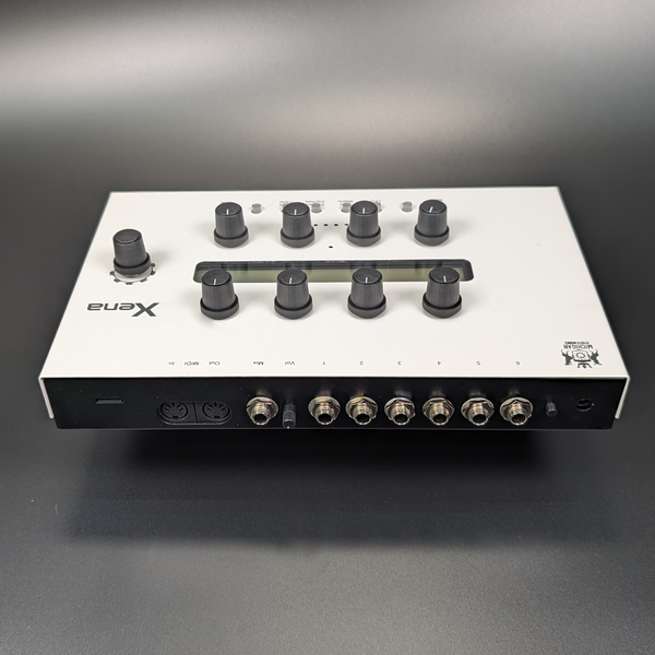 Xena 6 Voice Polyphonic Digital OSC / Analog VCF Desktop Xena 6 Voice Polyphonic Digital OSC / Analog VCF Desktop